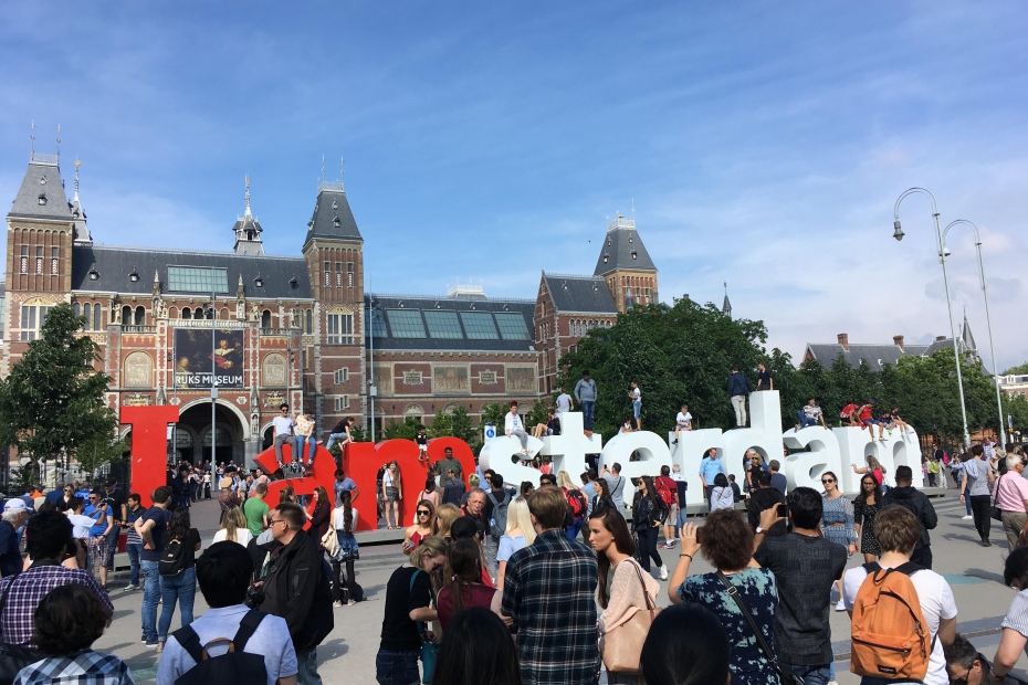 Digital agency buckle up in Amsterdam