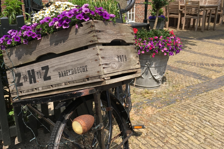Digital agency buckle up in Amsterdam